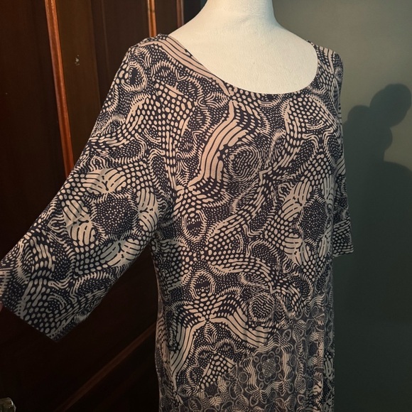 Soft Surroundings Petite Large Maxi Dress Stretchy Soft Navy and Beige - Picture 3 of 8